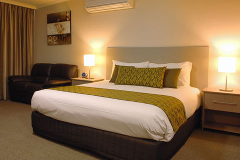 Tower Motor Inn - Brisbane Tourism 1