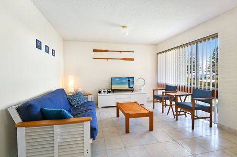 Beach Break - Accommodation Brisbane 0