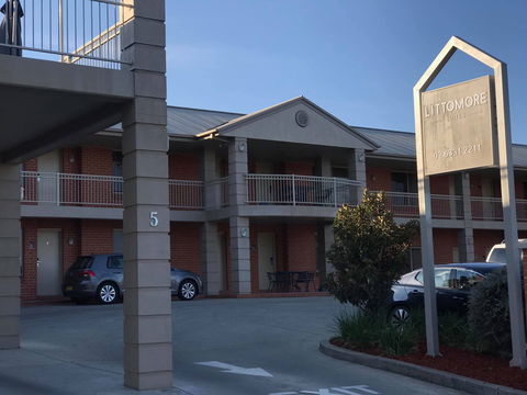 Littomore Hotel And Suites - Holiday Melbourne 0