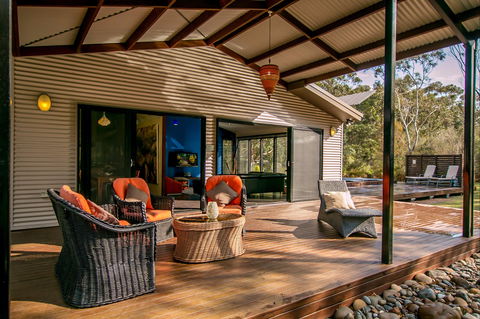Long Weekend Retreat - Holiday Adelaide 1