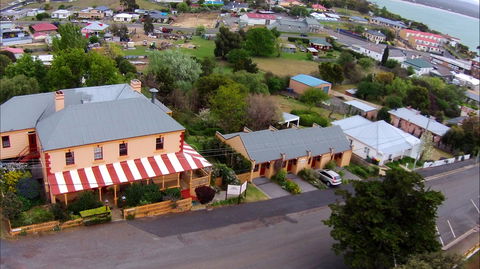Meredith House And Mews - WA Accommodation 1