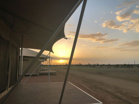 Mitchell Grass Retreat - YWait Travel 0