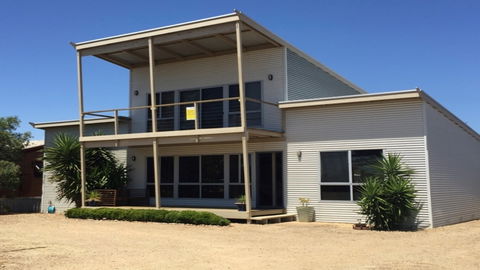 Retreat On Williss - Bundaberg Accommodation 0
