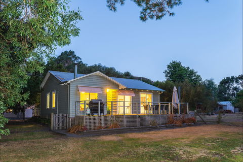 Serenity Halls Gap - Accommodation Australia 0