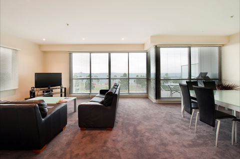 The Waterfront Apartments - Holiday Melbourne 0