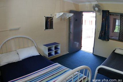 Cape Byron YHA - Whitsundays Tourism 3