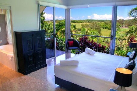 Sojourn At Byron - Whitsundays Tourism 3
