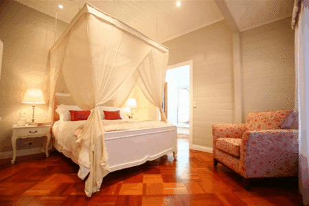 Byron Blisshouse - Carlyle House - Whitsundays Tourism 0