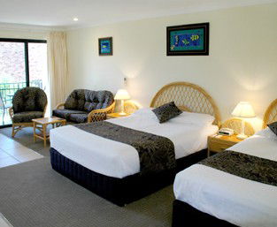 Sawtell Motor Inn - Whitsundays Tourism 3
