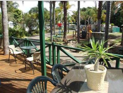 Shady Willows Caravan Park - YWait Travel 0