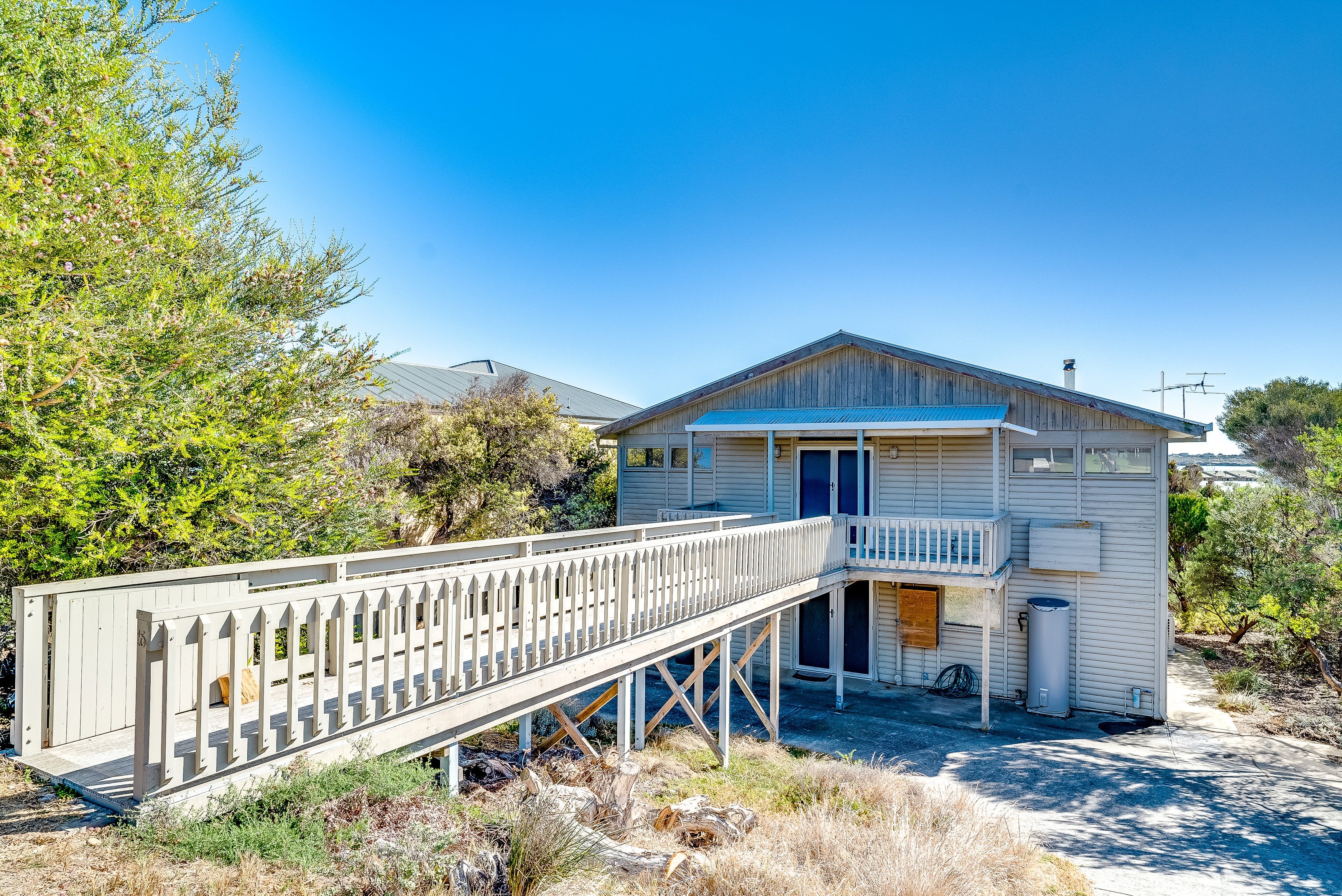 16 Sir George Ritchie Avenue - thumb 1