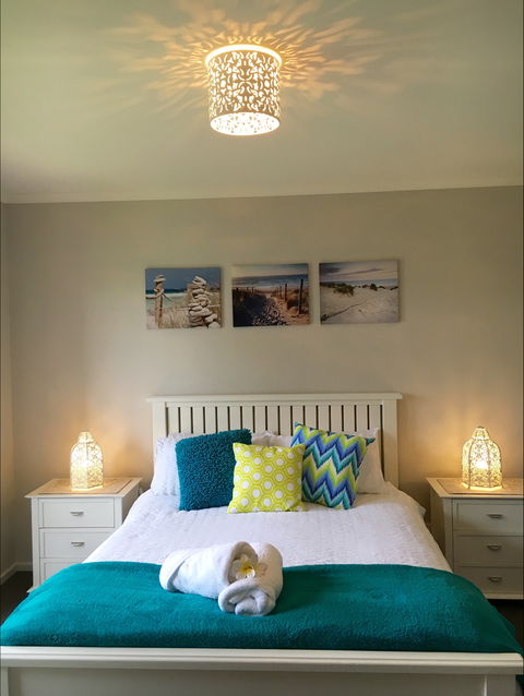 Adore 6 Villa - Whitsundays Tourism 1