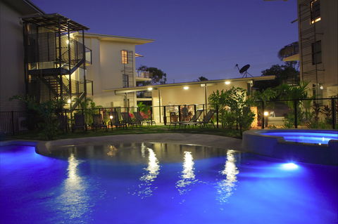 Agnes Water Beach Club - YWait Travel 0