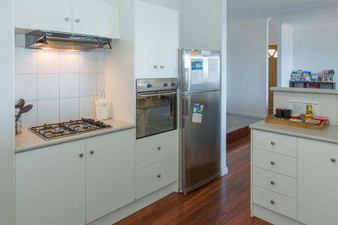 Amazing Views - Accommodation Sunshine Coast 2