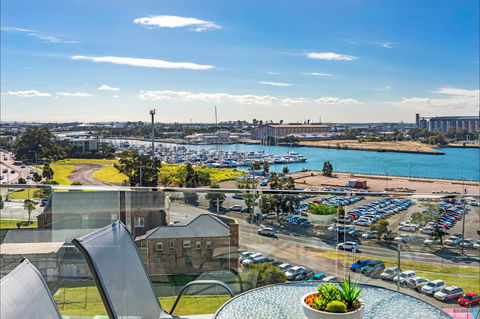 Astra Apartments Newcastle - Mackay Tourism 0