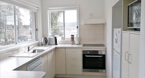 Beachcomber Apartments - Yamba Accommodation 2
