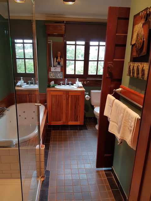 Bridgefield Guest House - Accommodation Batemans Bay 0