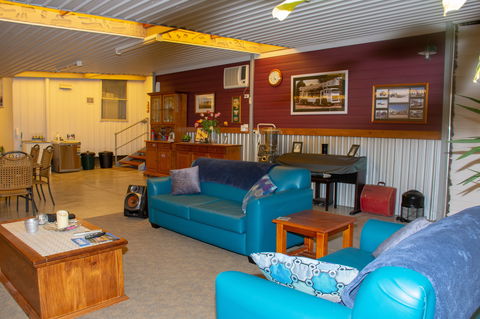 Chrissie's Dongara - Holiday Sydney 1