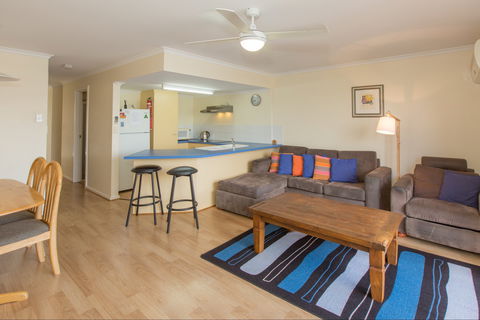 Clementines (South Point 3/17) - Accommodation Broken Hill 1