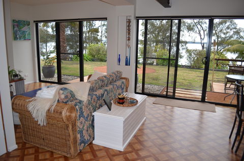 Echostayz Pelican Bay Waterfront - Whitsundays Tourism 2