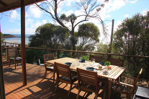 Emu Bay Stay - Accommodation Noosa 0