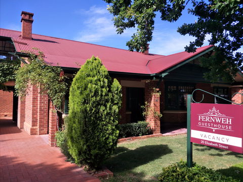 Fernweh Guesthouse - Holiday Melbourne 0