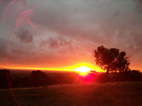 Heathcote Views Bed & Breakfast - Accommodation Whitsundays 2