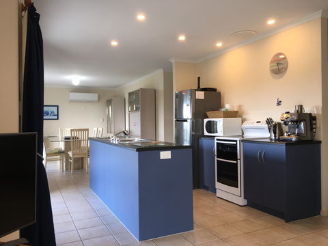 Island Time - Accommodation Mount Tamborine 2