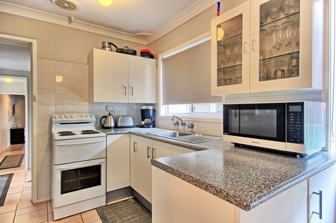 Jervis Beach House - Accommodation Yamba 1