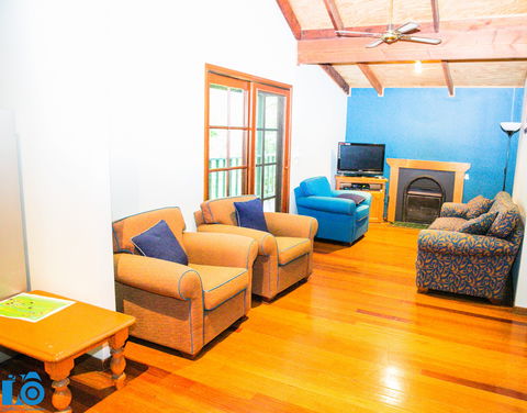 Nirvana Spiritual Retreat - WA Accommodation 2