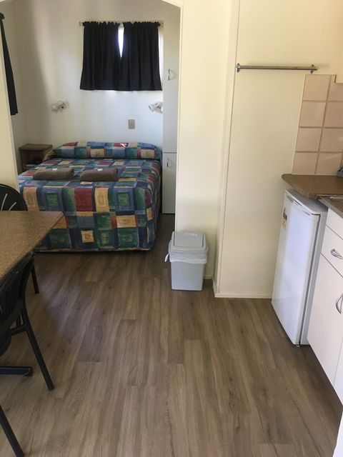 Bailey Bar Caravan Park - Accommodation Australia 2