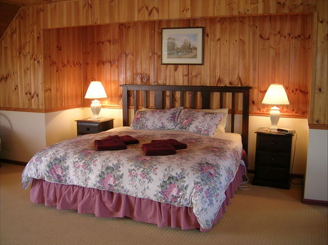 Celestine House - Accommodation Whitsundays 2