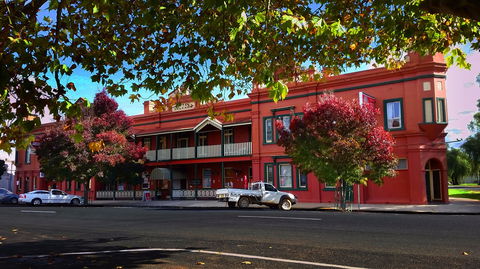 Culcairn Hotel - Holiday Sydney 0