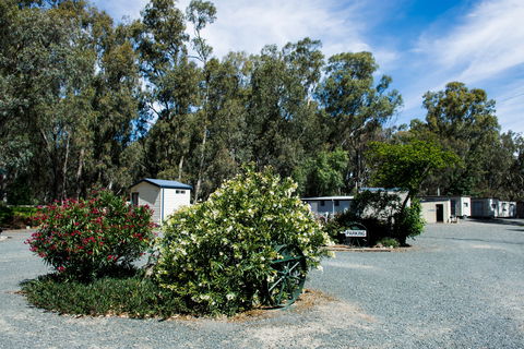 Deniliquin Car-O-Tel And Caravan Park - WA Accommodation 1