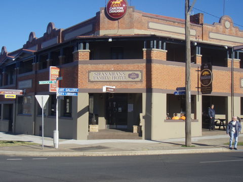Family Hotel - Byron Bay Accommodation 0