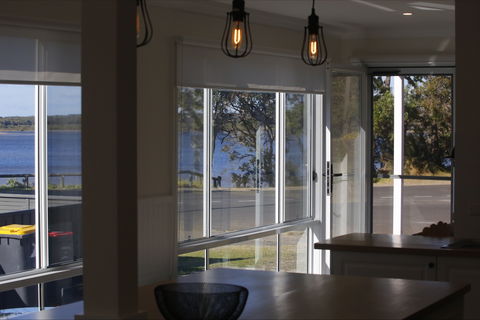 Riverbank Cottage - Holiday Sydney 1