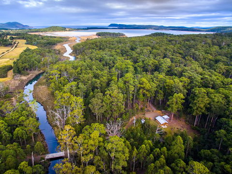 Saintys Creek Cottage - Accommodation Hamilton Island 0