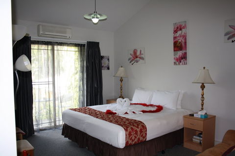 Swan Valley Oasis Resort - Holiday Sydney 0