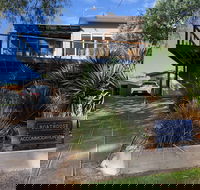 The Boathouse Narrawallee - Accommodation Yamba