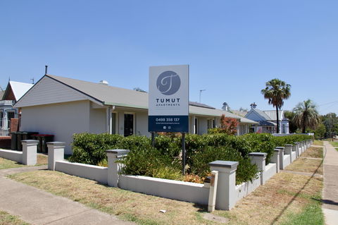 Tumut Apartments - Sunshine Coast Guide 0