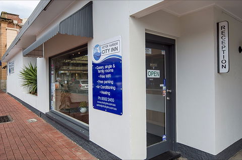 Victor Harbor City Inn - Accommodation Whitsundays 2