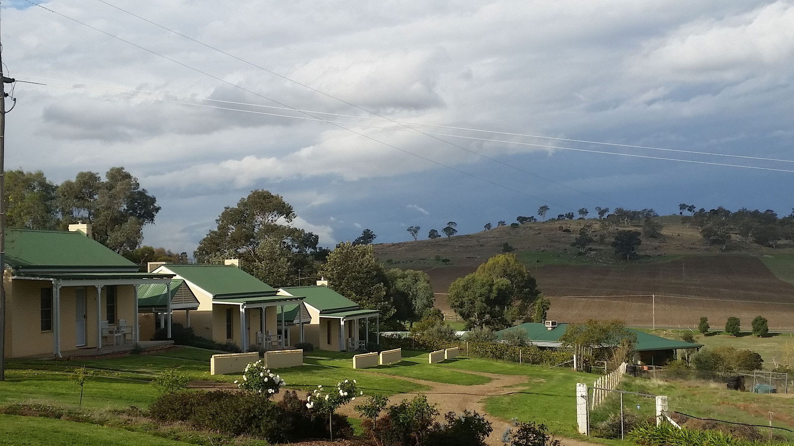 Wagga Wagga Country Cottages - thumb 2