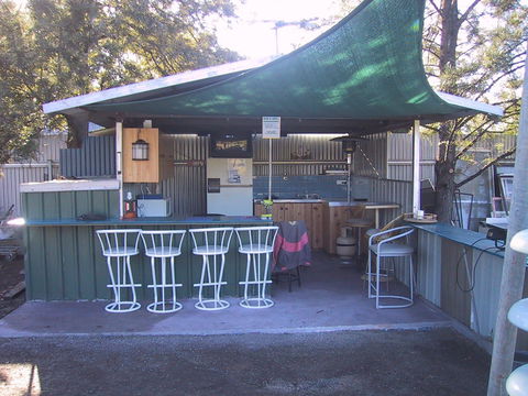Waioma Caravan Park - Accommodation Find 1