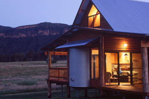 Woolshed Cabins - Accommodation Kalgoorlie 0