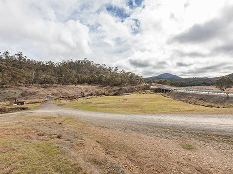Yarrangobilly Village Campground - Holiday Sydney 0