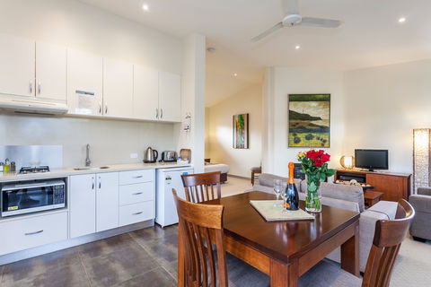 Aireys Inlet Getaway Resort - Holiday Melbourne 1