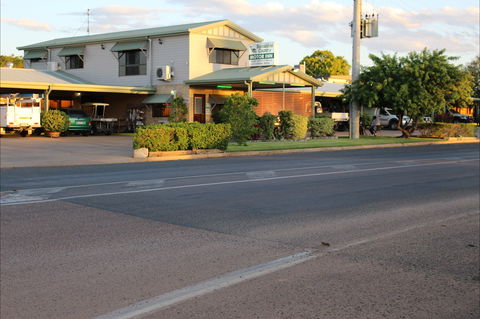 Barcaldine Country Motor Inn - Accommodation Find 0