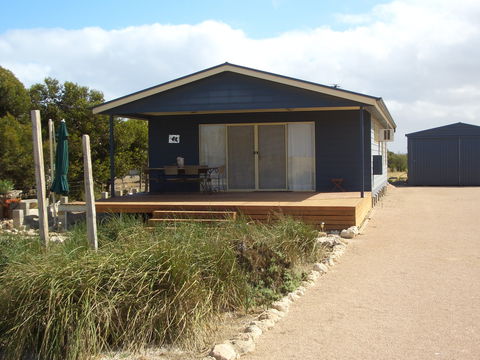 Beach House At Moorowie - Wagga Wagga Accommodation 1