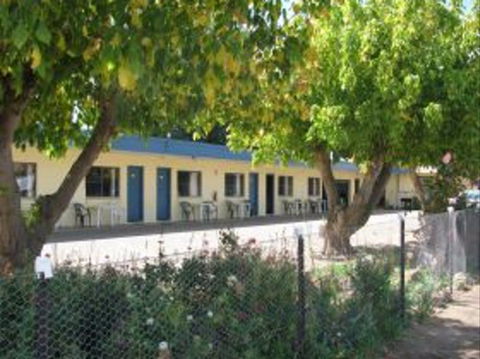 Boorowa Blue Metal Motel - Accommodation Nelson Bay 0