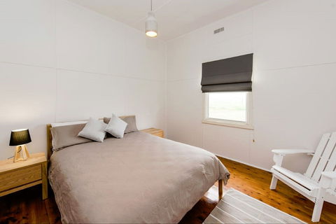 Castleview Cottage - Accommodation Find 2